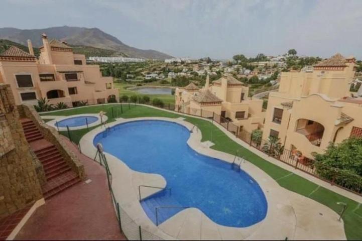 Aticos en venta en Estepona, Urb. Doña Lucia Resort photo 0