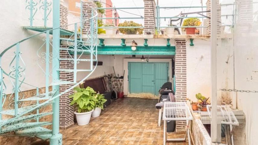 Casa en venta en Denia, CIU CENTRO photo 0