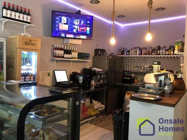 Local comercial en alquiler en Marbella, Costa del Sol Occidental-Área de Marbella photo 0
