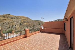 Casa en venta en Lecrín, Izbor photo 0
