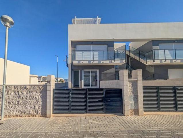 Bungalow en venta en Santa Pola, Calle Malta, 03130 photo 0