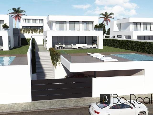 Chalet en venta en Manilva, Calle Aguamarina, 29692 photo 0