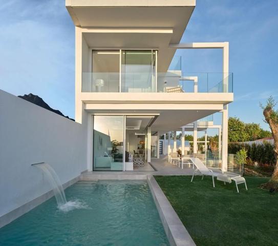 Chalet en venta en Marbella, Marbella Centro photo 0