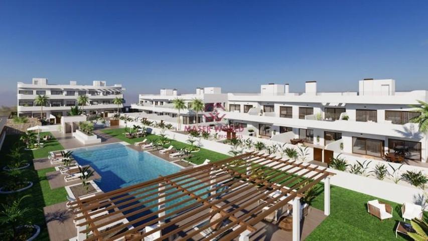 Bungalow en venta en Los Alcázares, Serena Golf photo 0