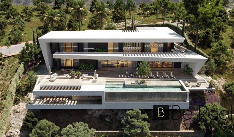 Chalet en venta en Estepona, S-n, 29680 photo 0