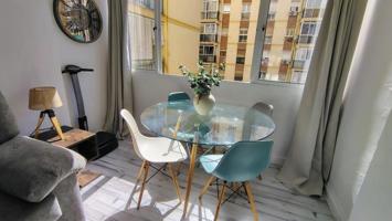 Apartamento en venta en Málaga, Centro photo 0