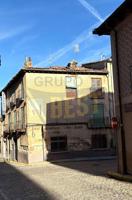Edificio en venta en Segovia, Casco antiguo photo 0