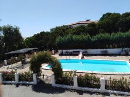 Casa con terreno en venta en Sierra de Fuentes, Urbanización Naranjos, 10181 photo 0