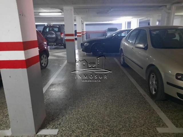Garaje en alquiler en Lucena, Lucena photo 0