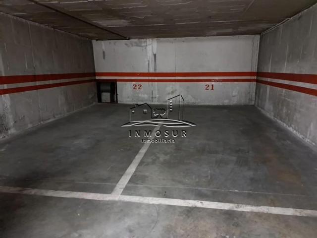 Garaje en alquiler en Lucena, Lucena photo 0