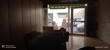 Local comercial en alquiler en Abrera, Barcelona photo 0
