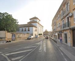 Local comercial en alquiler en Lucena, Lucena photo 0