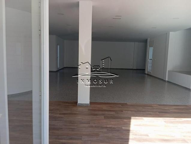 Local comercial en alquiler en Lucena, Lucena photo 0