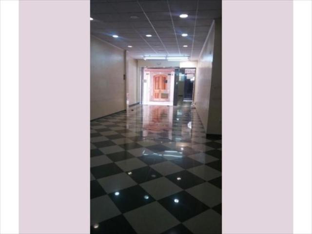 Local comercial en alquiler en Lucena, Lucena photo 0