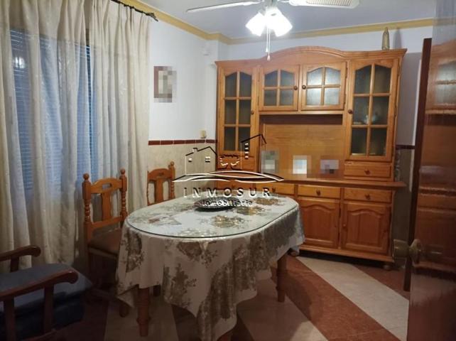 Casa en venta en Lucena, Lucena photo 0