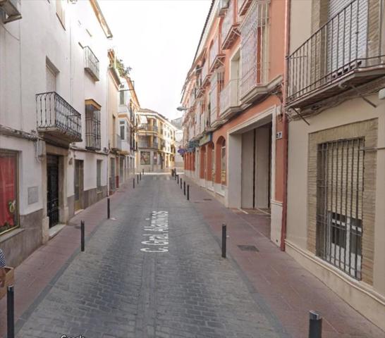Local comercial en venta en Lucena, Lucena photo 0