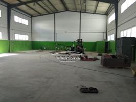 Nave industrial en venta en Lucena, Lucena photo 0