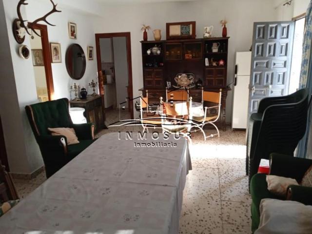Chalet en venta en Lucena, Lucena photo 0