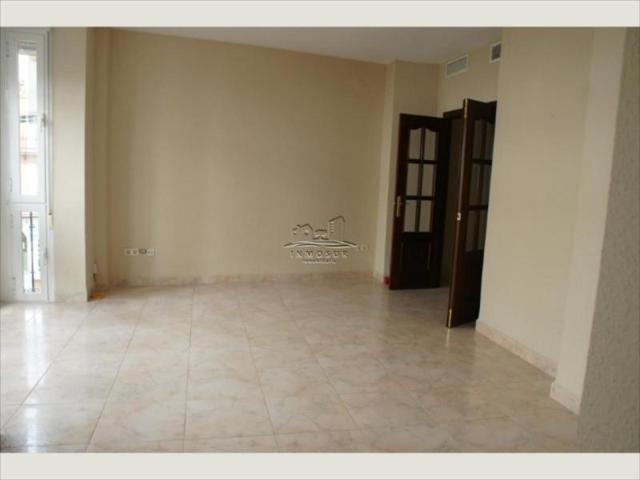 Piso en venta en Lucena, Lucena photo 0