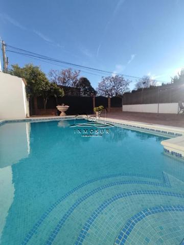 Chalet en venta en Lucena, Lucena photo 0