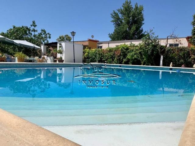 Chalet en venta en Lucena, Lucena photo 0
