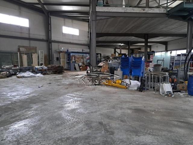 Nave industrial en venta en Lucena, Lucena photo 0