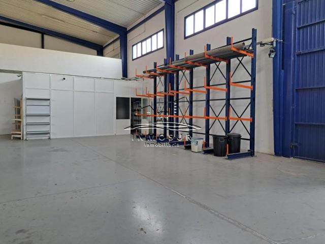 Nave industrial en venta en Lucena, Lucena photo 0
