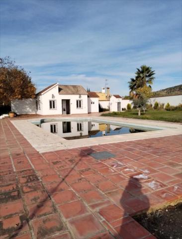 Chalet en venta en Lucena, Campo de Aras photo 0