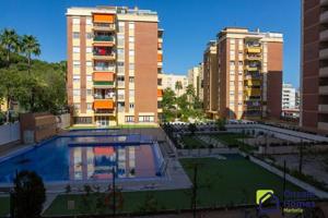 Piso en venta en Marbella, Costa del Sol Occidental-Área de Marbella photo 0