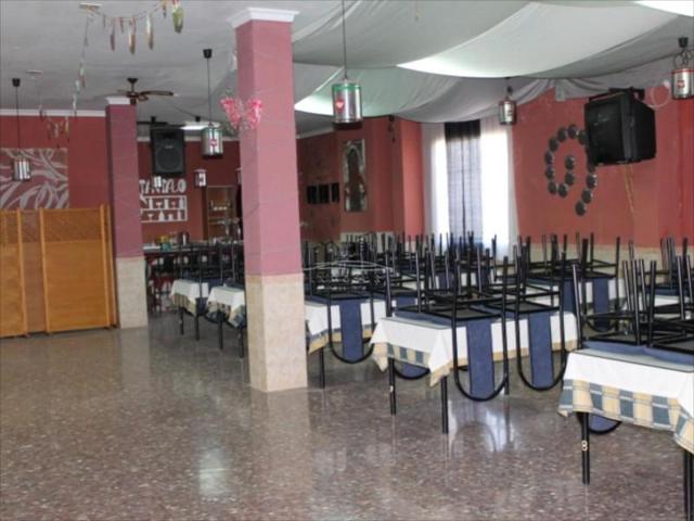 Local comercial en venta en Rute, Llanos de Don Juan photo 0