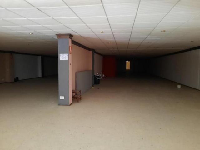 Nave industrial en venta en Lucena, Lucena photo 0