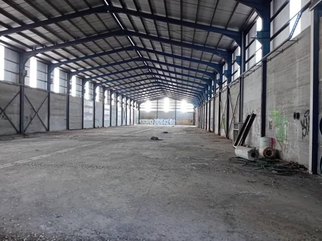 Nave industrial en venta en Puertollano photo 0