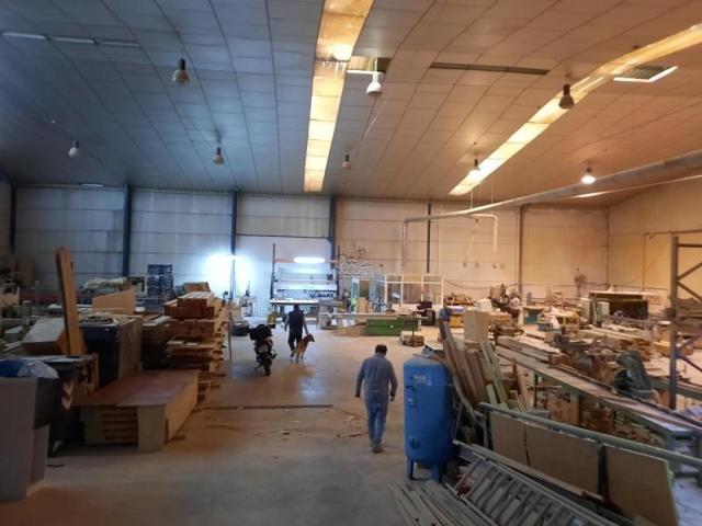 Nave industrial en venta en Lucena, Lucena photo 0