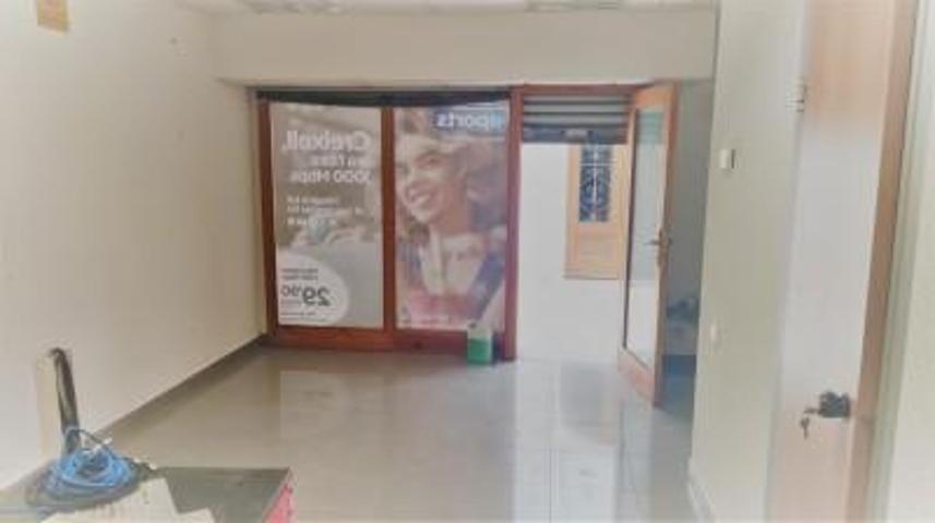 Local comercial en alquiler en Creixell, Centro photo 0
