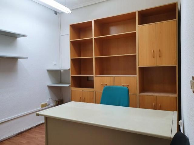 Local comercial en alquiler en Valladolid, Centro photo 0