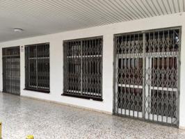 Local comercial en alquiler en Torredembarra, CENTRE photo 0