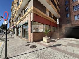 Local comercial en alquiler en Oviedo, Oviedo photo 0