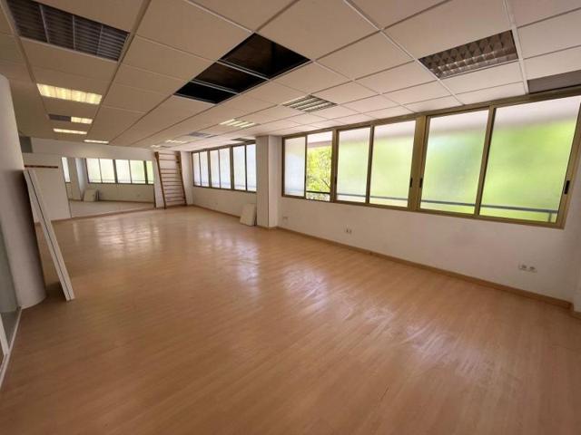 Local comercial en alquiler en Elche, Plaza Madrid photo 0