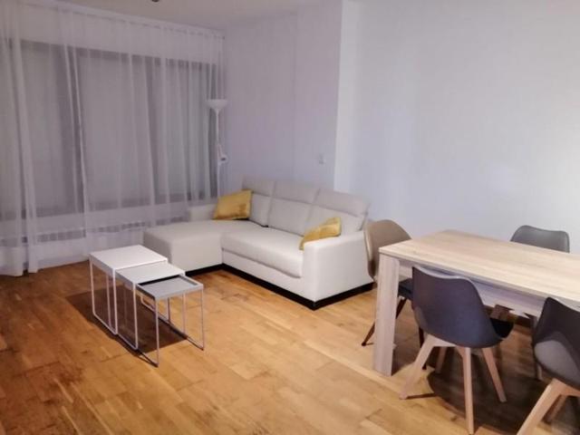 Apartamento en alquiler en Cartagena, Casco Antiguo photo 0