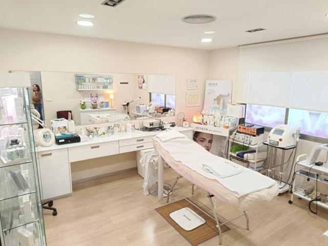 Local comercial en alquiler en Murcia, Alquerias photo 0