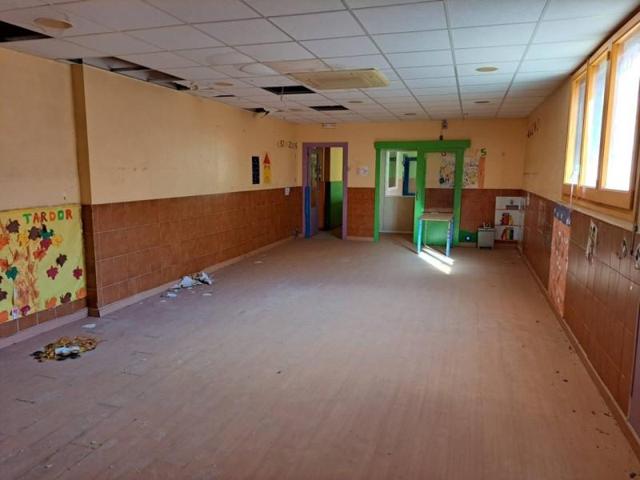 Local comercial en alquiler en Cornellà de Llobregat, Centre photo 0