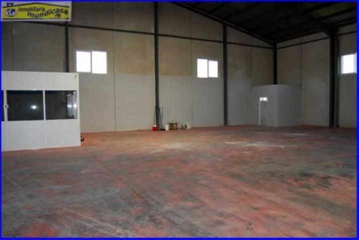 Nave industrial en alquiler en Santomera, Matanzas photo 0