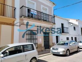 Adosada en venta en San Vicente de Alcántara, Extremadura photo 0
