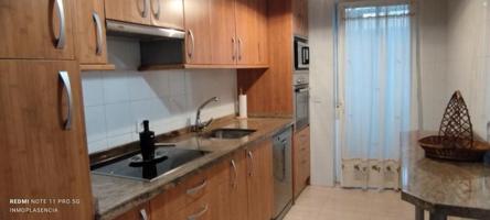 Piso en venta en Plasencia, Calle del Niscalo, 10600 photo 0
