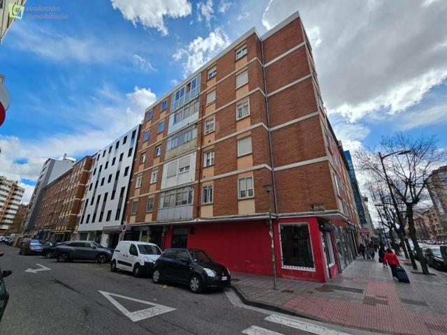 Piso en venta en Burgos, Avda. del Cid photo 0