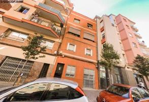 Piso en venta en L'Hospitalet de Llobregat, La Florida photo 0