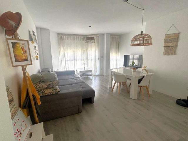 Apartamento en venta en Pinoso photo 0