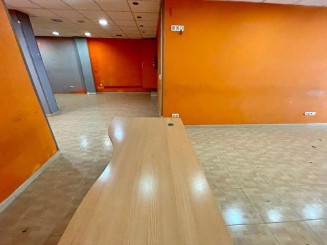Local comercial en venta en El Vendrell, El tancat photo 0