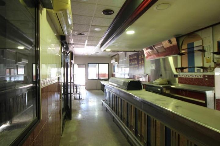 Local comercial en venta en Alicante, La Florida photo 0