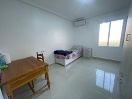 Piso en venta en Alicante, L'Alacantí photo 0